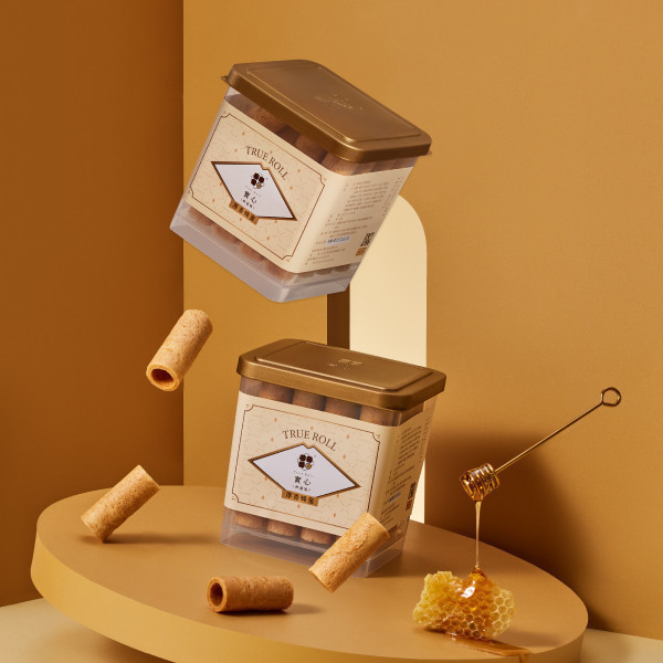 【過年禮盒】典雅酥粹堅果禮盒（粹蛋捲32入x1+小福果活力盒5入／盒） 