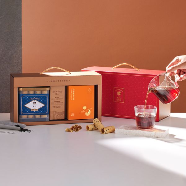 【過年禮盒】典雅酥粹堅果禮盒（粹蛋捲32入x1+小福果活力盒5入／盒） 