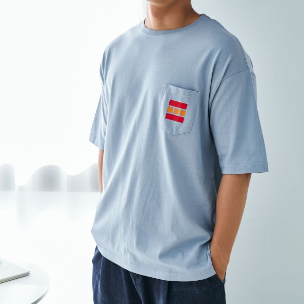 四食五号早餐店 睡好睡飽 吃好吃飽創意口袋寬版t-shirt 睡好睡飽
吃好吃飽
創意t-SHIRT
材質:純棉,寬版T
色系
棕色 水藍色
尺寸
S.M.L.XL