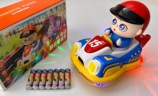 CF170582 -電動噴霧燈光音樂碰碰車-男孩款 電動聲光玩具,玩具車,