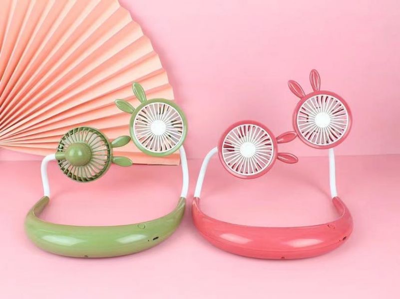 CF147979  兔子掛脖子充電風扇 