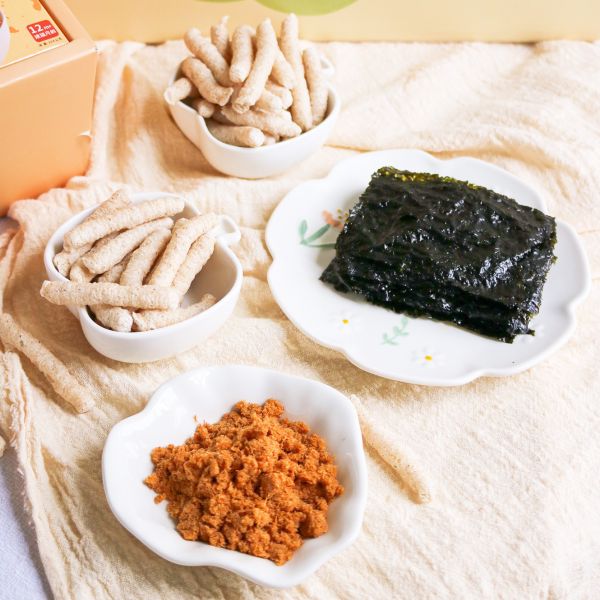 Z07 芽米寶貝祝福禮盒 芽米寶貝,芽米寶貝副食品,YummyBaby,babyfood,自主檢驗,營養師,營養師推薦,副食品,手眼協調,抓握能力,哄寶神器,親子共食,寶寶零食,寶寶點心,禮盒,送禮,寶寶禮盒,新生兒送禮,送禮首選,週歲禮盒,一歲生日,生日禮盒,彌月禮盒,寶寶肉鬆,寶寶海苔,寶寶米餅