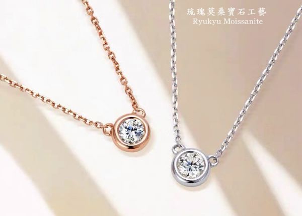 泡泡手鍊/吊墜 美國莫桑石,莫桑鑽,女戒,鑽戒,鑽石,求婚,時尚,百搭,情人節,聖誕節,訂婚,情侶戒,禮物,紀念,週年,耳釘,耳掛,耳線,手鍊,母親節,父親節,尾戒,天然珍珠,黃鑽,藍鑽

