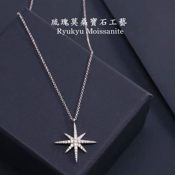 義大利六芒星 美國莫桑石,莫桑鑽,女戒,鑽戒,鑽石,求婚,時尚,百搭,情人節,聖誕節,訂婚,情侶戒,禮物,紀念,週年,耳釘,耳掛,耳線,手鍊,母親節,父親節,尾戒,天然珍珠,黃鑽,藍鑽
