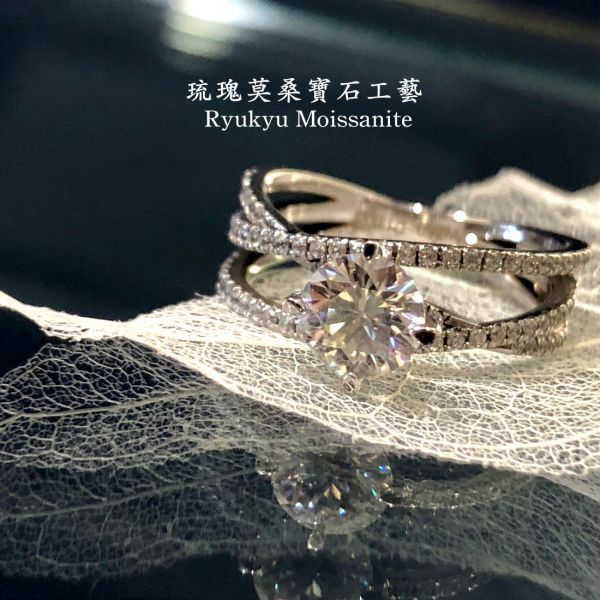 三生三世 美國莫桑石,莫桑鑽,女戒,鑽戒,鑽石,求婚,時尚,百搭,情人節,聖誕節,訂婚,情侶戒,禮物