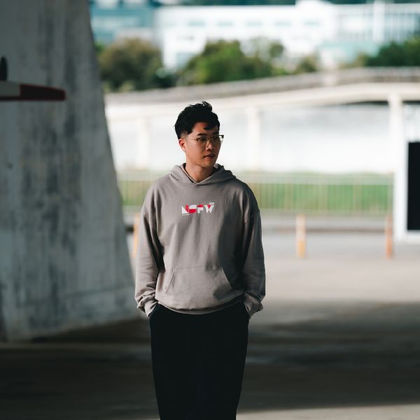 NSFW 2022帽T-卡其 上班不要看,NSFW,上不,Youtuber,網紅,帽T,上不帽T,上不週邊