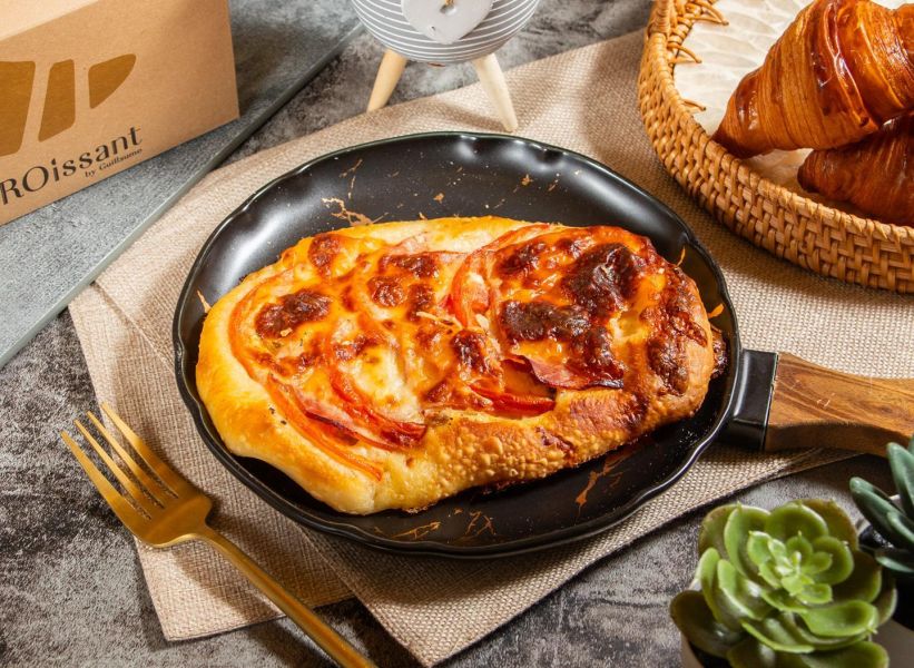 White Sauce Ham & Tomato Focaccia 遨遊義大利披薩佛卡夏 