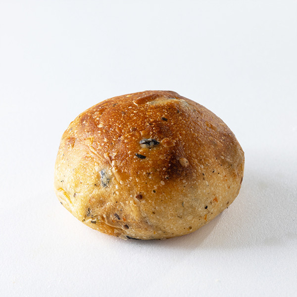 Soft Tomato and Olive Bread 法式吉軟麵包 