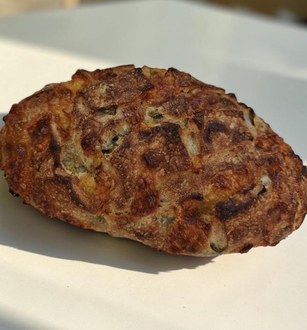 Jalapeño Pepper & Cheddar Cheese Sourdough 墨西哥辣椒切達起司酸種 