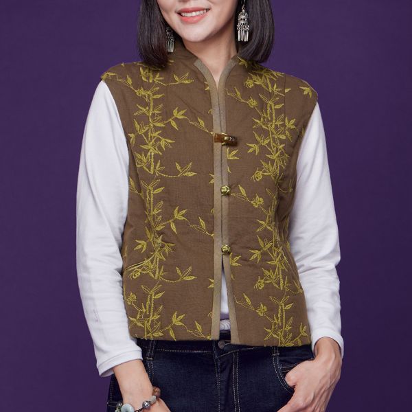 刺繡鋪棉短背心 