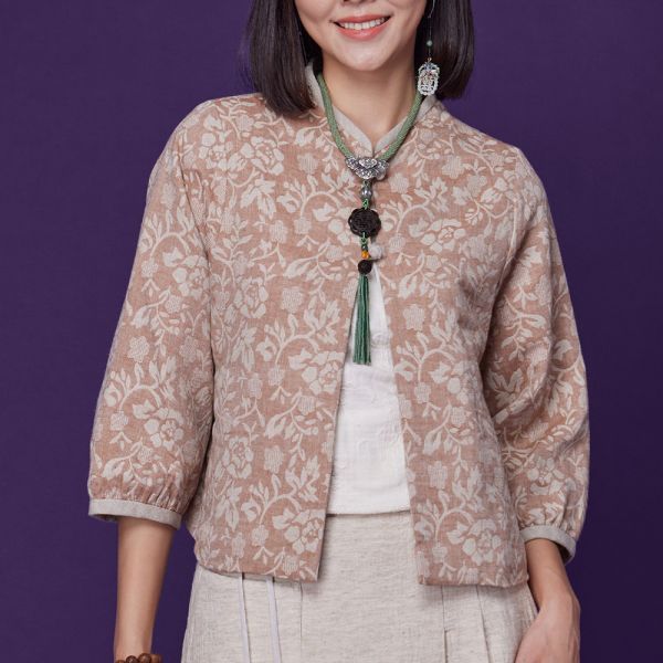 立體緹花俏麗斗篷 