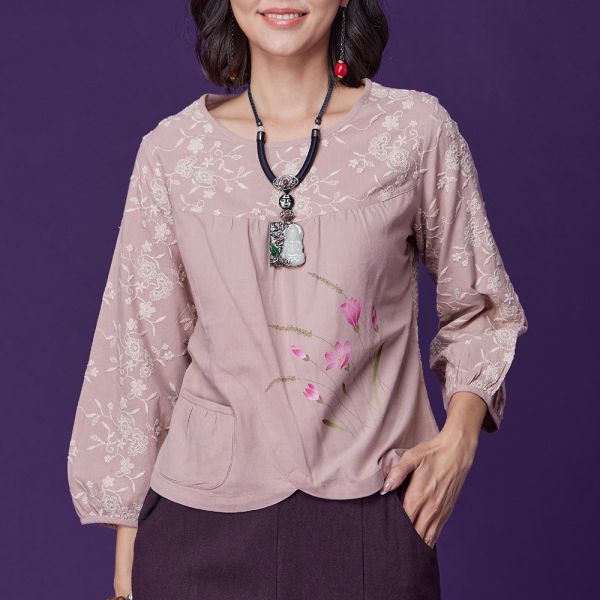 刺繡手繪圓弧上衣 