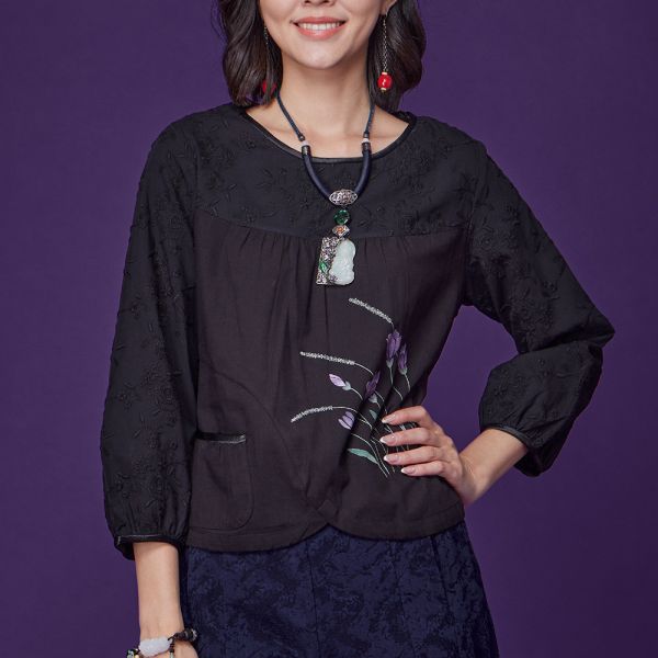 刺繡手繪圓弧上衣 