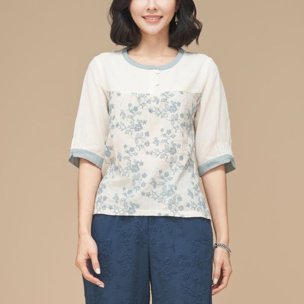 刺繡配色花苞袖上衣 
