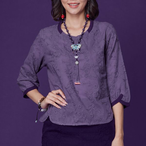 刺繡花苞袖上衣 