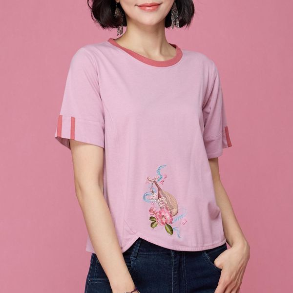 刺繡圓弧T恤 