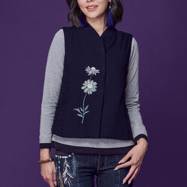 刺繡手繪配色背心 