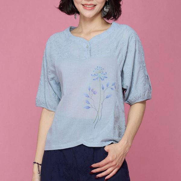 手繪刺繡花苞上衣 