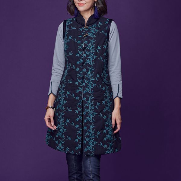 刺繡鋪棉顯瘦長背心 