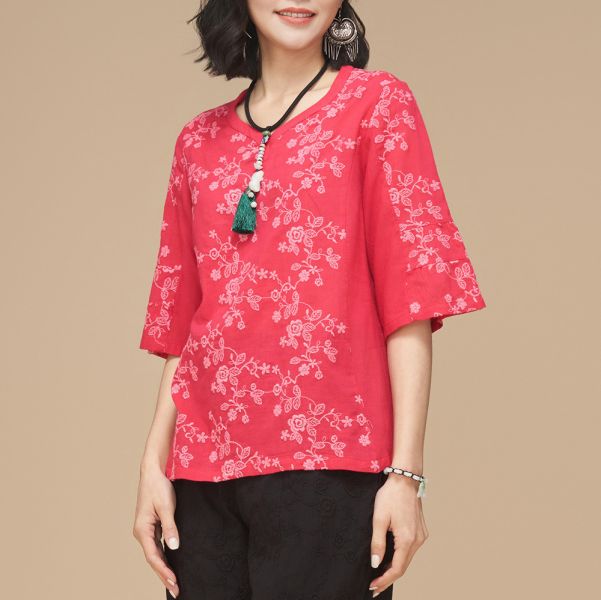 刺繡配色顯瘦上衣 
