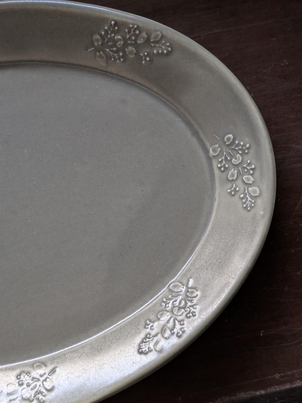 石川智子 金合歡紋樣橢圓盤 陶藝 陶土 無印良品 手工器皿 日系 日本職人 金合歡橢圓盤