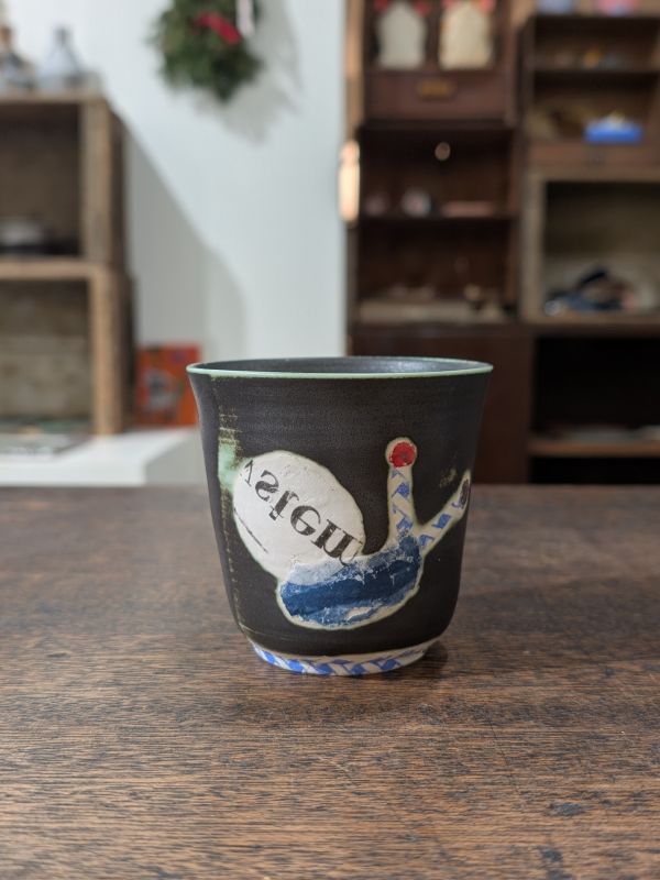 林盼妮 拼貼風格水杯 台灣作家 陶藝家 陶藝 慢慢生活美 展覽 gallery