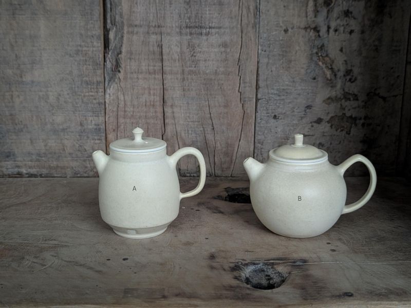 燻 陶 漫 行 ｜壺7 陶藝 陶土 手工器皿 豬口杯 陶器 家飾 藝術 雕塑 茶壺 茶具 鶯歌 咖啡杯
花器 缽 側把壺 豆皿 盤缽 片口