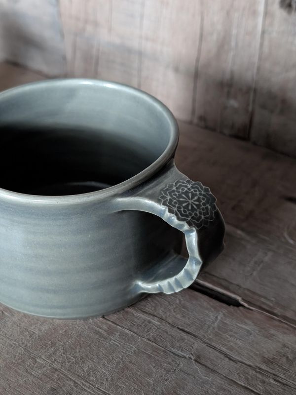 石川智子 雪花紋樣馬克杯 陶藝 陶土 無印良品 手工器皿 日系 日本職人 雪花盤