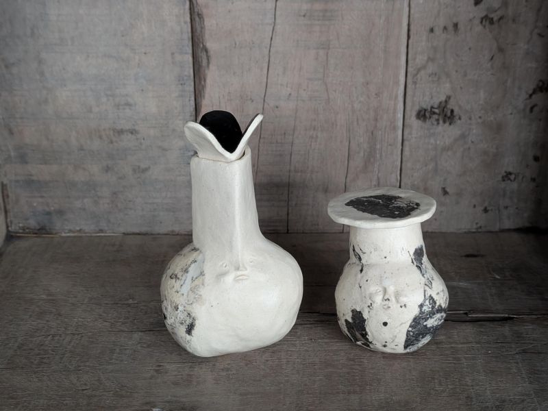 椪小雨 個展 蓋罐-1 陶藝 陶土 手工器皿 傷痕 療癒 可愛 自我療癒 陶器 家飾 藝術 雕塑