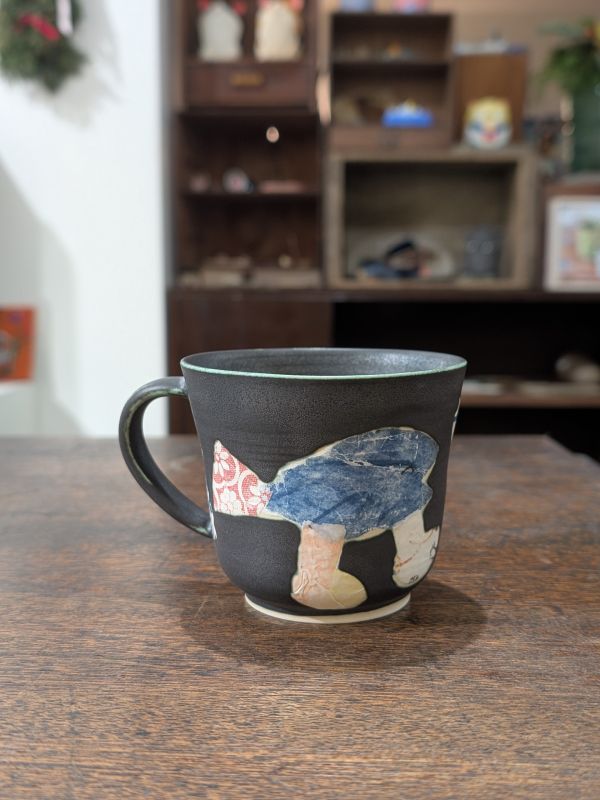 林盼妮 拼貼風格把杯 台灣作家 陶藝家 陶藝 慢慢生活美 展覽 gallery