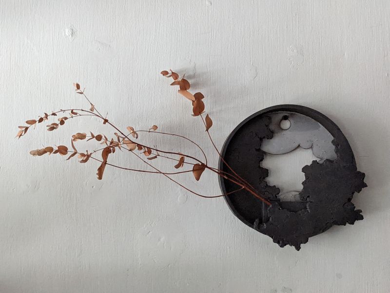 陳希泓 壁掛花器 台灣作家 陶藝家 陶藝 慢慢生活美 展覽 gallery