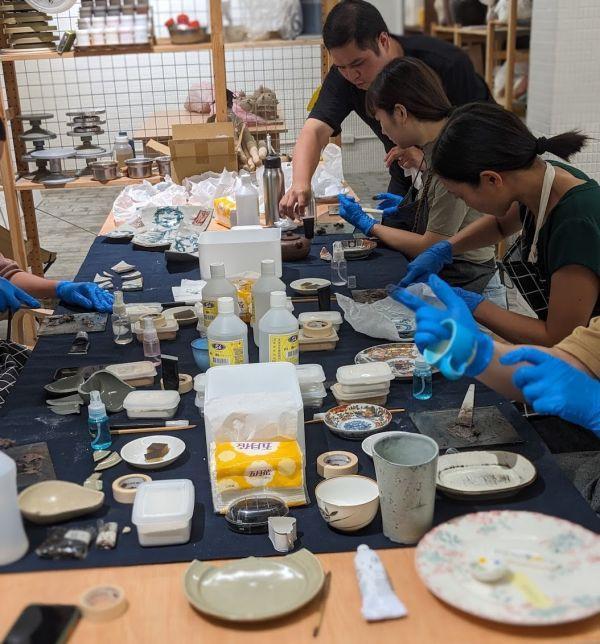 7月 金繕陶瓷 | 基礎修復 週日班 週一班 李威儒 良繕製砌 主理人 陶瓷與金繕修復工作者