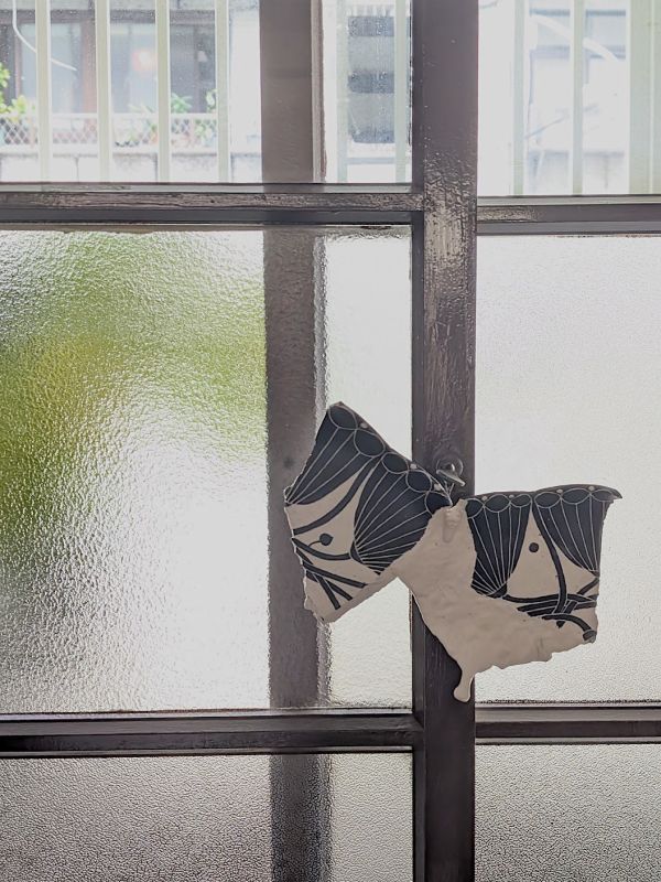 《撕裂・修復・結痂・增生》椪小雨 個展 1.17~2.7 陶藝 陶土 手工器皿 傷痕 療癒 可愛 自我療癒 陶器 家飾 藝術 雕塑