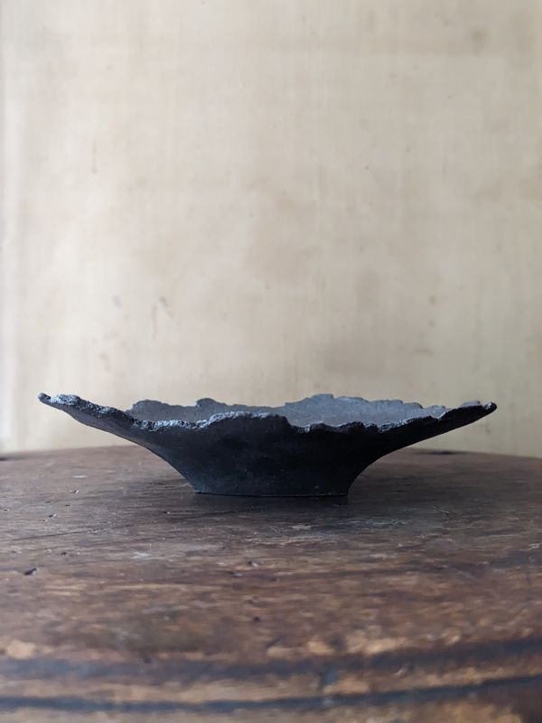 陳希泓 地質感小碟 台灣作家 陶藝家 陶藝 慢慢生活美 展覽 gallery