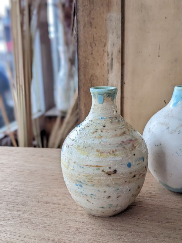 Maier 色點綴飾花器 