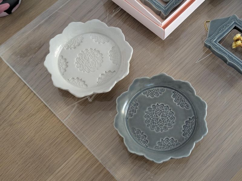 石川智子 雪花紋樣豆皿 陶藝 陶土 無印良品 手工器皿 日系 日本職人 雪花盤