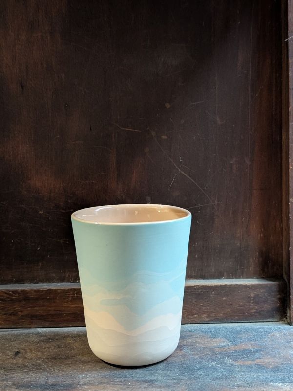 林羿仲 流動紋水杯/粉藍 台灣作家 陶藝家 陶藝 慢慢生活美 展覽 gallery