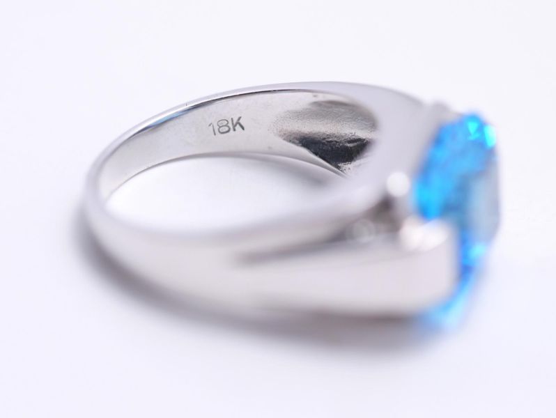 11月生日石 天然拓帕石Topaz 瑞士藍 18K白金 寬版戒指 附保證書 耳環,針式,水晶,鑽石,玉石翡翠,紅珊瑚,輕珠寶,項鍊,寶石,大千珠寶