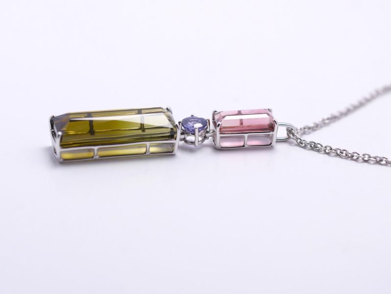 10月生日石 天然粉紅碧璽+綠碧璽+紫色剛玉 自然漸層色 18K白金 附保證書 項鍊,吊墜,碧璽,生日石,水晶,鑽石,玉石翡翠,紅珊瑚,輕珠寶,項鍊,寶石,大千珠寶