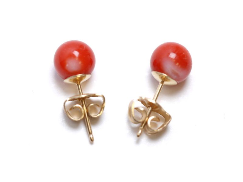 Red Coral Round Beads Stud Earrings red coral,jewelry,gemstone,diamond,taipei jewelry store