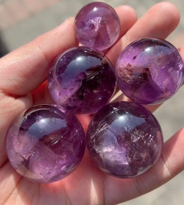 精選Amethyst紫水晶晶球 紫水晶,Amethyst,紫水晶晶球,晶中晶,晶中晶山,天然紫水晶,水晶球,礦石收藏,能量水晶,紫水晶擺件,水晶收藏。