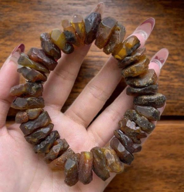 經典藥珀原礦手串 藥珀,藥珀手串,琥珀手串,天然琥珀,藥珀原礦,琥珀原礦,Amber,天然藥珀手鍊,琥珀飾品,礦石手串,收藏級琥珀。