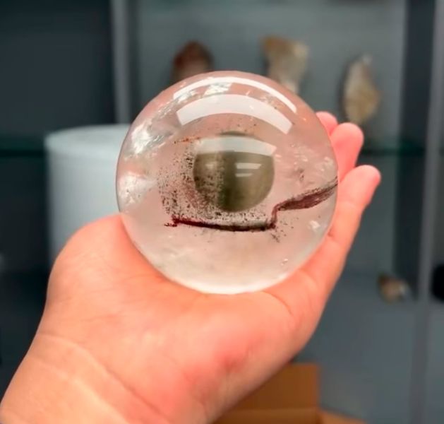 綠幽靈水晶球（海上明月款） 綠幽靈