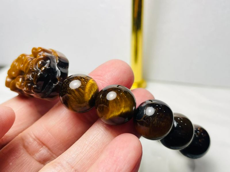 虎眼石貔貅手串 