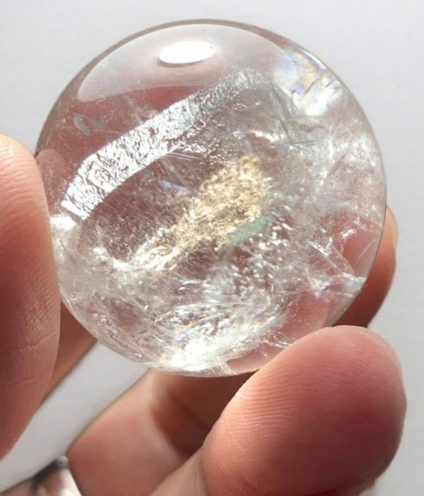 稀有山形晶中晶水晶球 岡仁波齊峰水晶,山形水晶球,晶中晶水晶球,天然水晶球,山形晶中晶,水晶球擺件,礦石收藏,能量水晶,稀有水晶,水晶收藏。