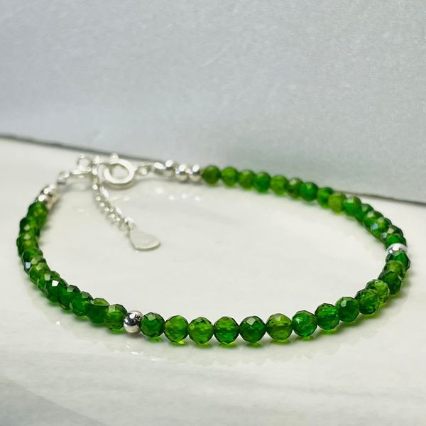 鑽切款：鉻透輝石Chrome Diopside 鉻透輝石