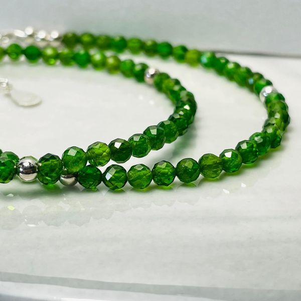 鑽切款：鉻透輝石Chrome Diopside 鉻透輝石