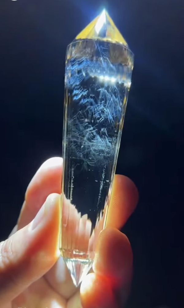 藍針日耀・天然黃水晶沃格爾 24 面體 藍針水晶,黃水晶沃格爾,沃格爾水晶,24面體水晶,藍針黃水晶,天然黃水晶,Vogel Crystal,水晶切面,能量水晶,稀有水晶