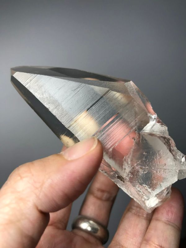 列木尼亞道芬律晶 列木尼亞水晶