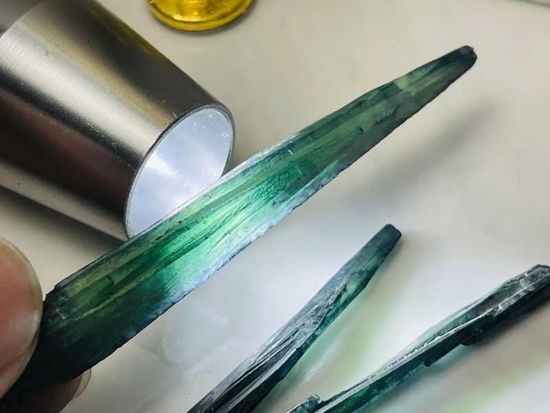 玻利維亞藍鐵礦 